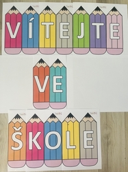 Uvítací nadpisy - tužky, pastelky